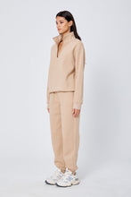 Load image into Gallery viewer, The Track Pant in Sand
