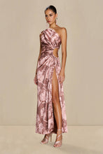 Load image into Gallery viewer, NOUR MAXI DRESS DESERT ROSE
