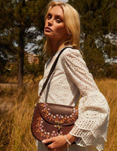 Load image into Gallery viewer, Tiggy Vintage Daisy - Hobo Vintage Brown
